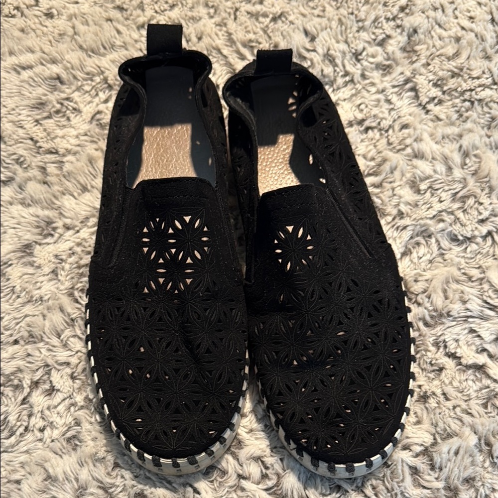 Ilse Jacobsen Black Laser Cut Slip-On Shoes